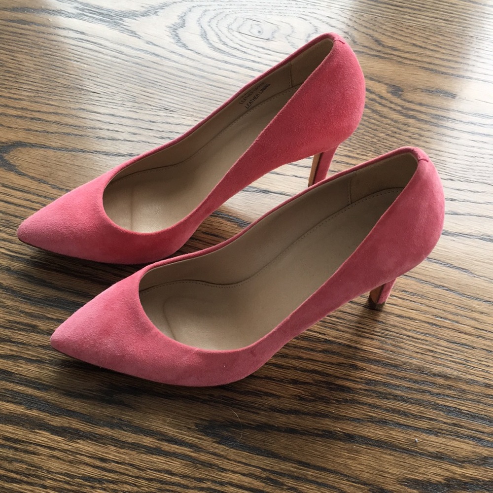 Pink suede pumps. Only worn 3-4 times